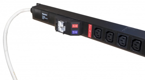 Hyperline Блок розеток, вертикальный, 20 розеток IEC320 C13, 4 розетки IEC320 C19, автоматич, выключатель, кабель питани
